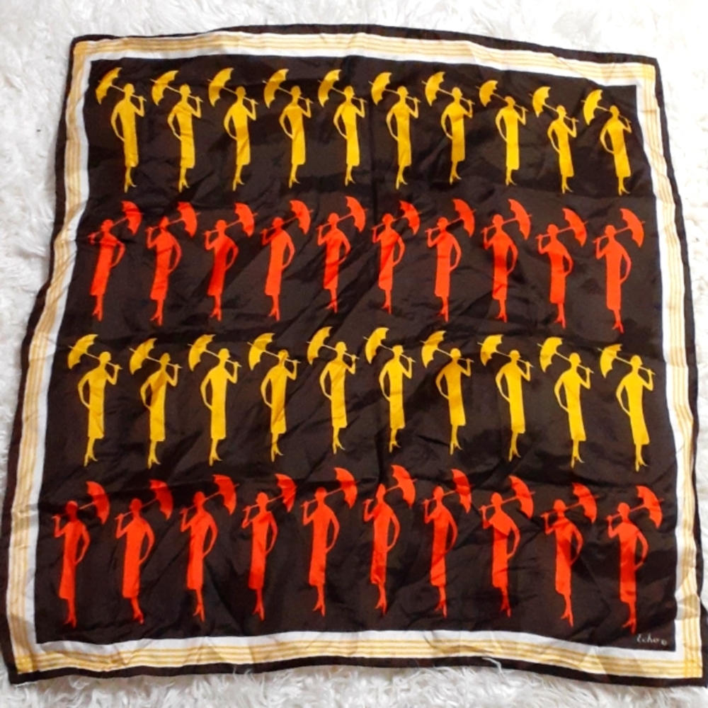 Echo Brown Umbrella Woman Scarf
